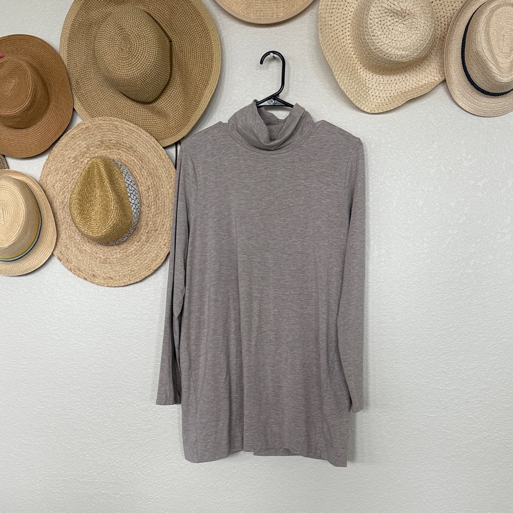 J. Jill EUC Supima Luxe Turtlneck Tunic in Oatmeal, Size Large